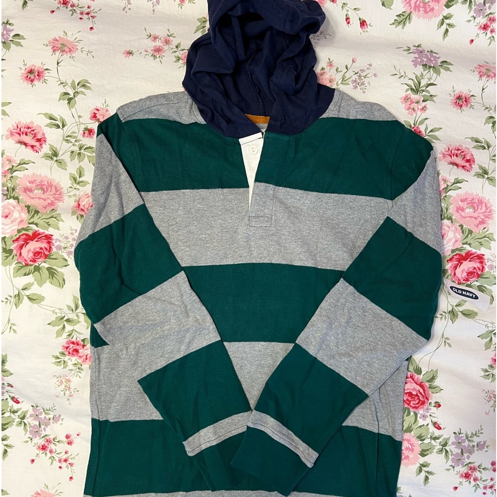 Old Navy long sleeve hoodie shirt